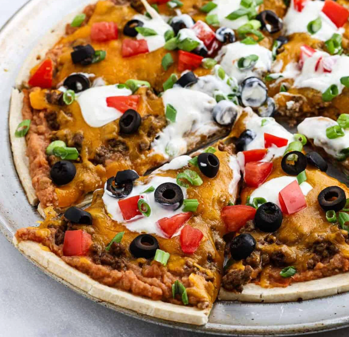 Ground beef taco pizza (NEW)