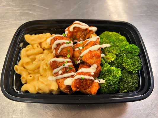 BBQ chicken mac-n-cheese with steamed broccoli