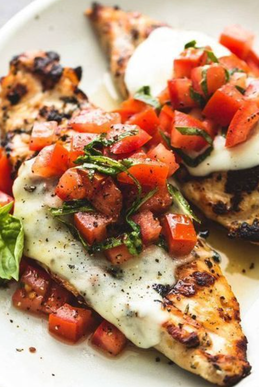 Bruschetta chicken with garlic roasted potatoes & asparagus (Gluten-free)