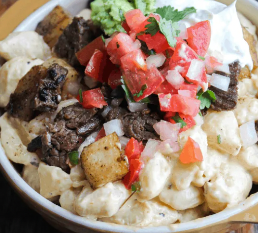 Carne asada over smoky mac-n-cheese with steamed broccoli & side of pico de gallo (NEW)